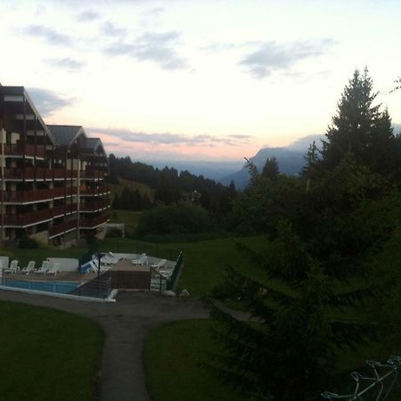 ル・プラ・ド・リTerrasses Du Mont Blancアパートメント エクステリア 写真